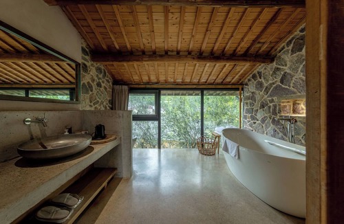 Jindong District Bed & Breakfast | Shanhai Yunsu