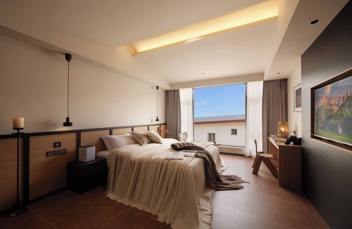 Shangri-La Hotel | Shanhe Xingyue Designer's Boutique Stay