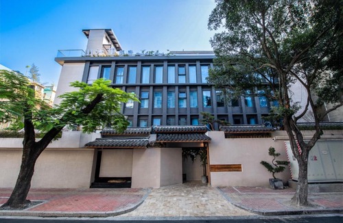 Jinping Qu Hotel | Shanheli Song Dynasty Aesthetic Courtyard Shantou Small Park Store ,Free Hanfu experience, exquisite Chinese afternoon tea