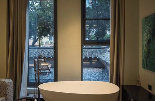 Jinping Qu Bed & Breakfast | SHANHELISONGDAIMEIXUETINGYUAN