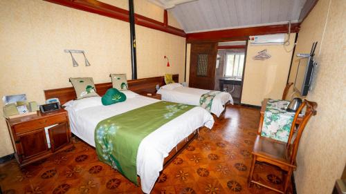 Shaoxing City Center Hostel | Shaoxing Laotaimen Luxun Native Place Youth Hostel
