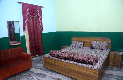 Ghaziabad House | SHARDA HOTEL