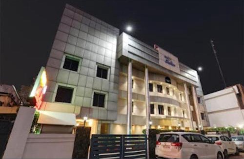 Charbagh Hotel | SHELTER HOTEL