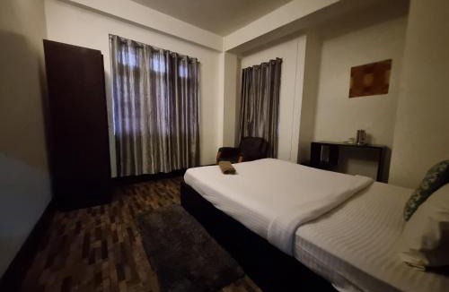 Laitumkhrah Hotel | Shelter Inn