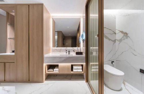 Jiangxia District Hotel | Shengbaolong International Hotel
