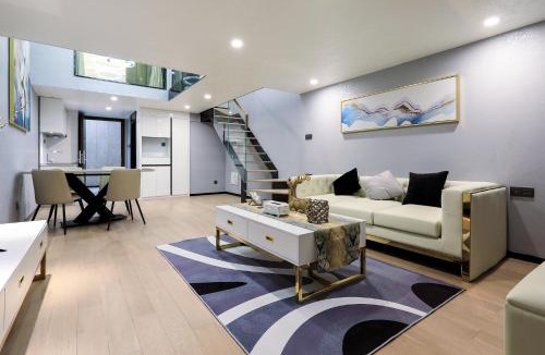 Longhua District Apartment | Shenzhen Fashion LOFT Apartment