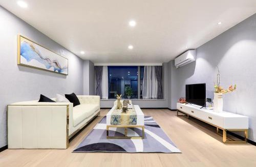 Longhua District Apartment | Shenzhen Fashion LOFT Apartment