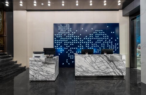 Luohu Hotel | ShenZhen & ZM Luxurious City View Hotel-Line 3 Near Shenzhen Mixc Boutique