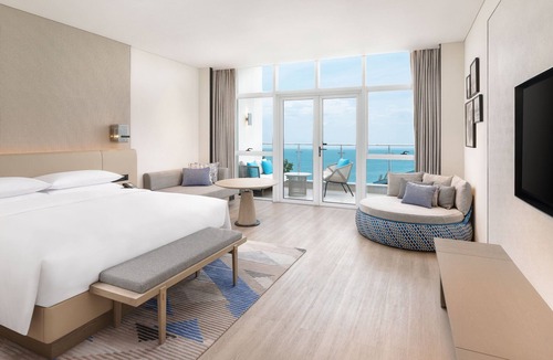 Zhongjie Subdistrict Hotel | Sheraton Beihai Resort