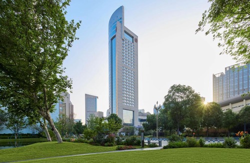 Luomashi Hotel | Sheraton Chengdu Lido Hotel