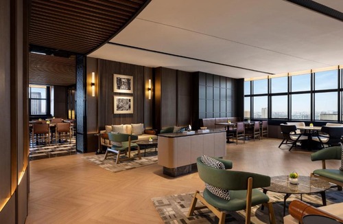 Luomashi Hotel | Sheraton Chengdu Lido Hotel