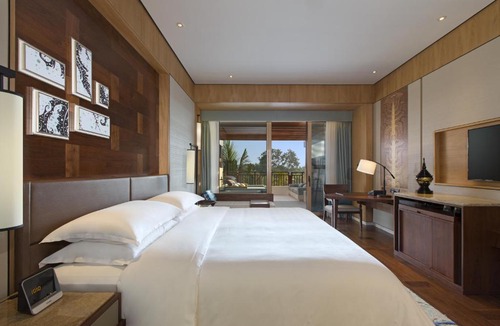 Yunjinghong Hotel | Sheraton Grand Xishuangbanna Hotel