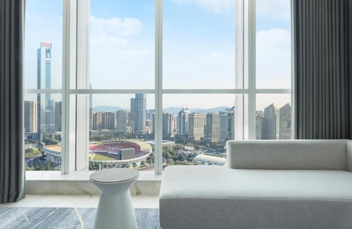 Tianhe Center Hotel | Sheraton Guangzhou Hotel
