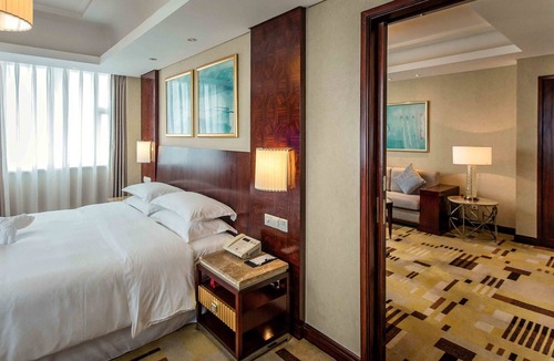 Nanming District Hotel | Sheraton Guiyang Hotel