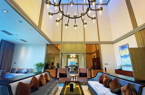 Huizhou Hotel | Sheraton Huizhou Bailuhu