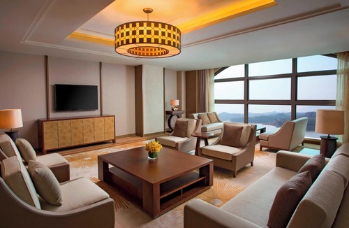 Huizhou Hotel | Sheraton Huizhou Bailuhu