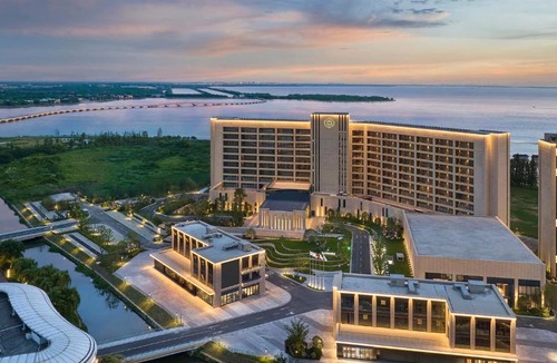 Kunshan Hotel | Sheraton Kunshan Dianshan Lake
