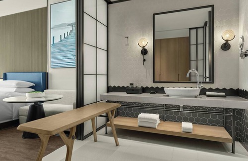 Kunshan Hotel | Sheraton Kunshan Dianshan Lake