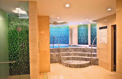 Gu Lou Hotel | Sheraton Nanjing Kingsley Hotel & Towers