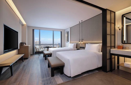 Zhonggongmiao Hotel | Sheraton Ningbo Yinzhou