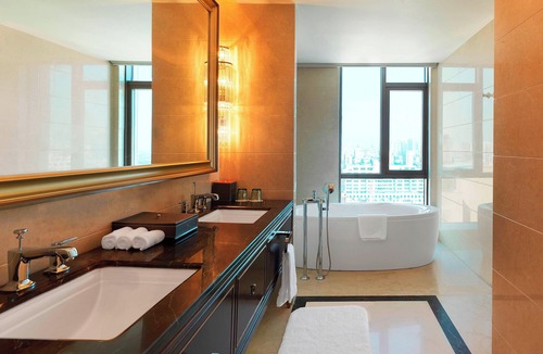 Longhu Qu Hotel | Sheraton Shantou Hotel