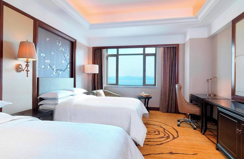 Longhu Qu Hotel | Sheraton Shantou Hotel