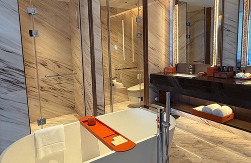 Zaozhuang Hotel | Sheraton Tengzhou
