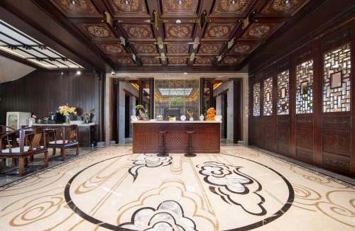 Datong City Center Hotel | Shiguang Yunshu Ancient City Wall Side - Designer Viewpoint Homestay - Huayan Temple Store in Datong Ancient City