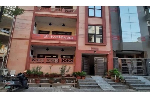 Agra Apartment | Shivalayaa - Queen Double Room No. 1