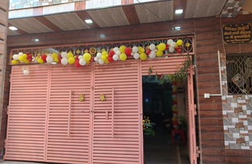 Vrindavan House | Shri KrishnMohini Home stay