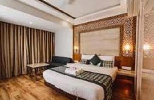 Allahabad Hotel | Shri Narayanam Dharamshala