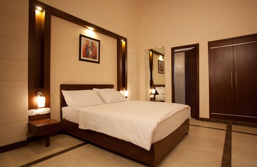 Mathura Hotel | Shri Radha Brij Vasundhara Resort & Spa
