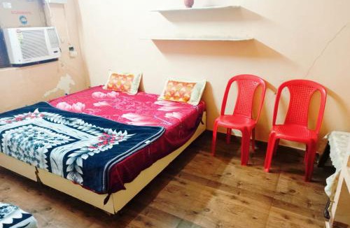 Vrindavan House | Shri Radhey Homestay