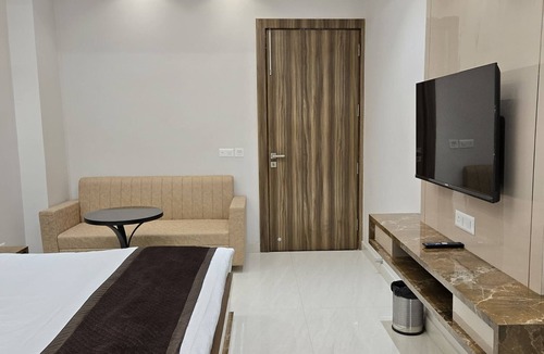 Muzaffarnagar Hotel | Shri Sangam Hotel