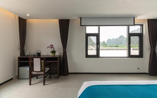Ten Mile Gallery Hotel | Shuijingxuan Resort Hotel Yulong River Scenic Area Branch, Shili Gallery, Yangshuo