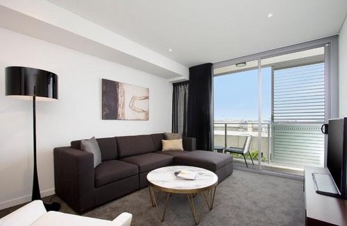 Chatswood CBD Apartment | Silkari Suites at Chatswood
