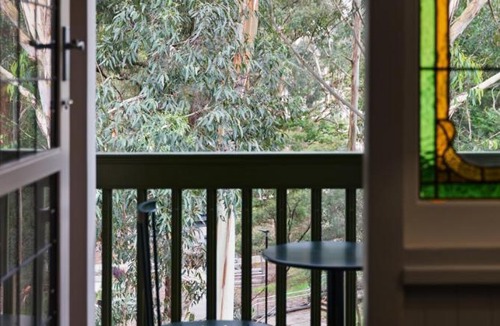 Chatswood Hotel | Silkari The Charrington at Chatswood