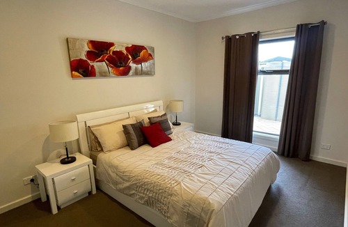 Wallaroo House | Simply Stately