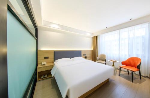 Xincheng District Hotel | Sino-Charm华韵酒店