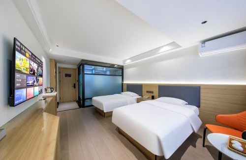 Xincheng District Hotel | Sino-Charm华韵酒店