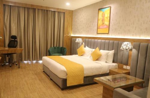 Noida Hotel | SK Premium Park, World Square Mall
