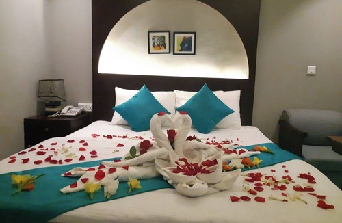Sreemangal Upazila Hotel | SKD Amar Bari