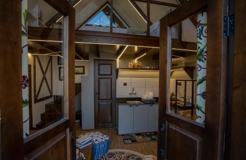 Srinagar Villa | Solomons Gray