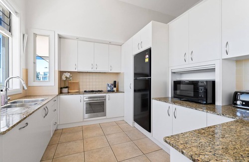 Vaucluse Apartment | South Head - Premier Penthouse with amazing views of Harbour Bridge, City Skyline and Sydney Harbour