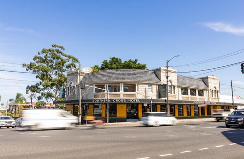 St Peters Hotel | Southern Cross Hotel
