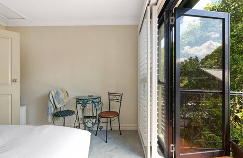 Alexandria Apartment | Spacious 2-Bed Townhouse with Garage & Patio