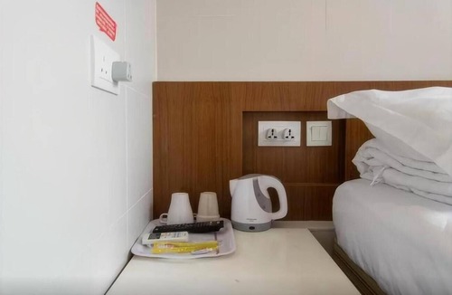 Yau Tsim Mong Apartment | Spacious 4-bedroom apartment with AC in fantastic Kowloon