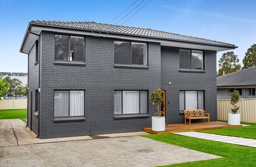 Narellan House | Spacious and clean centrally located house! Newly renovated with great finishes.