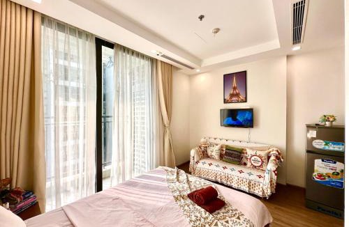 Tu Liem Apartment | Spectacular Skyline Studio Near Marriott Hotel and Convention Center