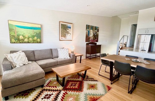 Angourie Apartment | Split-level townhouse in the heart of Angourie